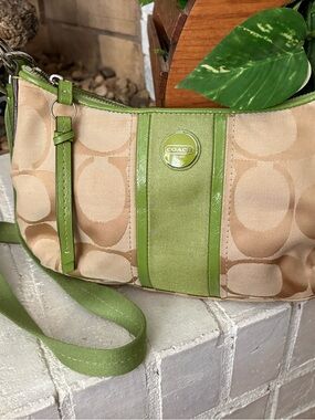 Vintage Coach Y2K Green Signature Hobo Shoulder Bag /Crossbody Bag